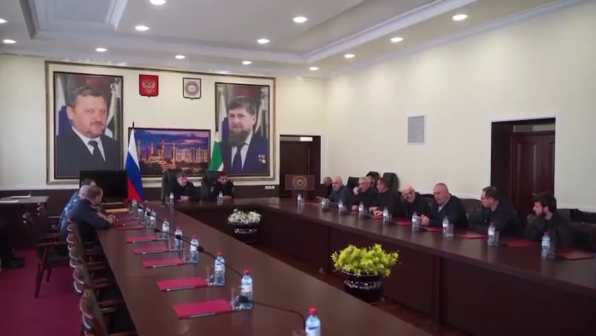В актовом зале администрации Гудермесского муниципального района прошло мероприятие, приуроченное ко Дню сотрудника органов внутренних дел РФ.