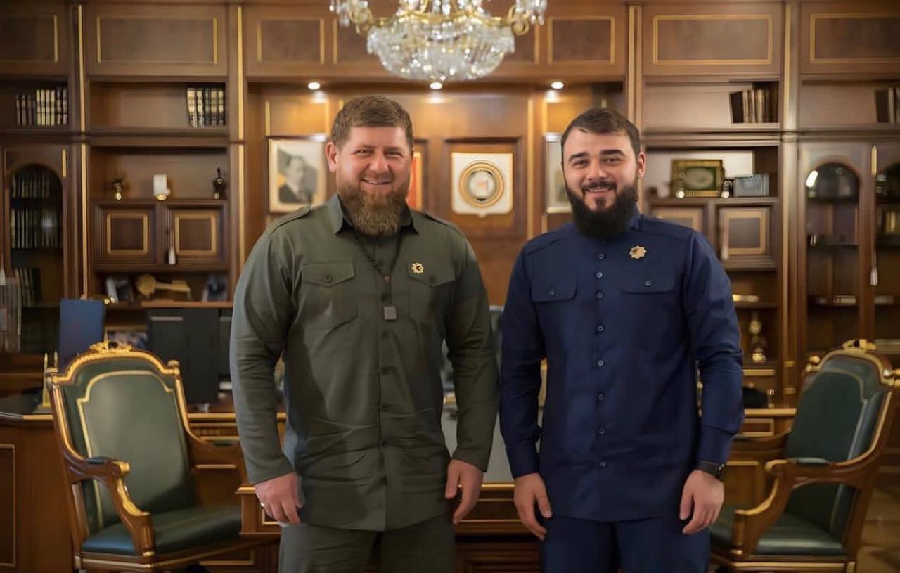 Хамзат Магамадов поздравил с днем рождения Хамзата Кадырова.