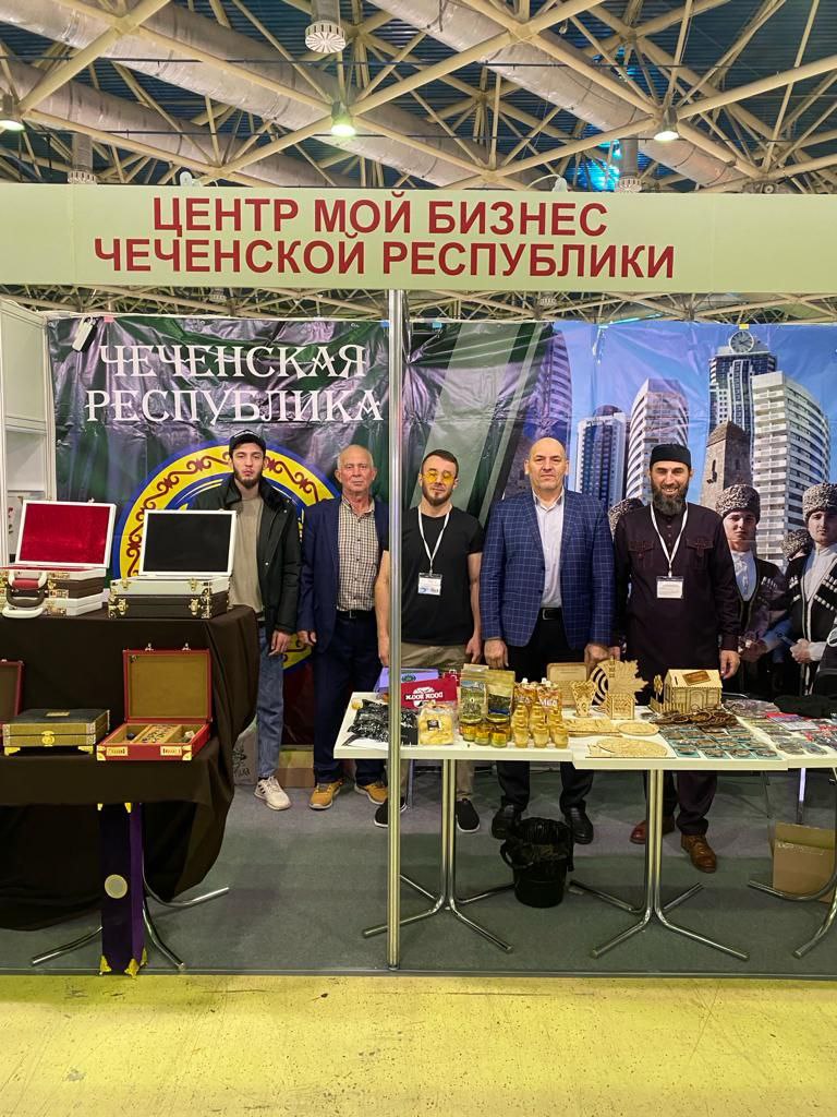 Ремесленники Чеченской Республики приняли участие в выставке народных художественных промыслов России.